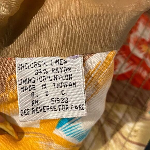 Liz Wear Petite Vtg Colorful Floral Print V-neck Buttoned Crop Jacket Size Small - Picture 6 of 7